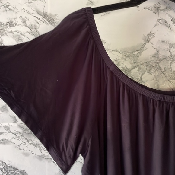 Lane Bryant 18/20 Navy knit top - Picture 4 of 7